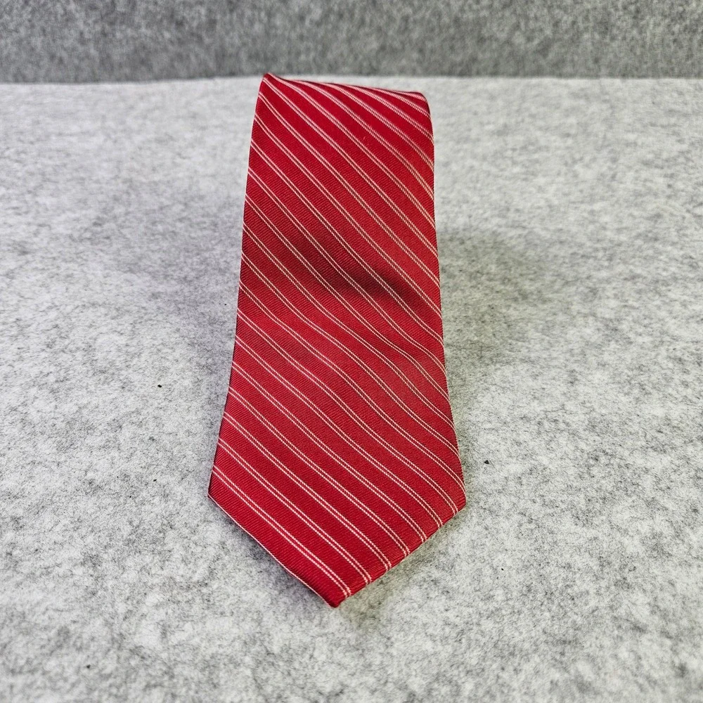 Shore & Singer Mens Red White Diagonal Striped Handmade 100% Silk Necktie Tie‎